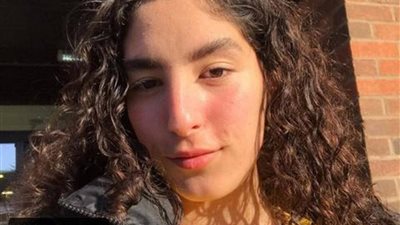 لينا الفيشاوي تثير الجدل من جديد بظهورها بغطاء الرأس بعد الصليب