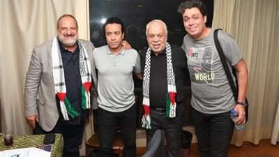 حضور مهيب لنجوم الفن في وقفة تضامنية لدعم فلسطين