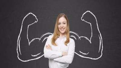 7 خطوات تجعلك امرأة قوية تواجه العالم