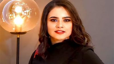 كواليس تبني هدير عبدالناصر لطفلة فلسطينية استشهد والدها في القصف الإسرائيلي