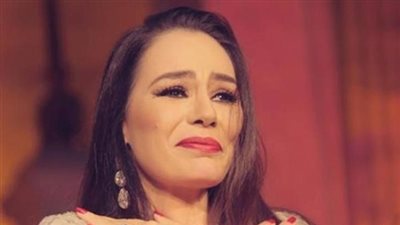 شريهان لصحفي فلسطيني فقد 25 فردا من عائلته: «سامحني يا ابني»