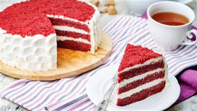 الحلو عندنا.. طريقة عمل كيك الريد فيلفيت مثل المحلات
