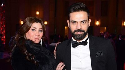 زوجة أمير طعيمة تتهم أكرم حسني بخراب بيتها 