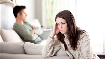 كيف يؤثر الكذب على العلاقة الزوجية؟