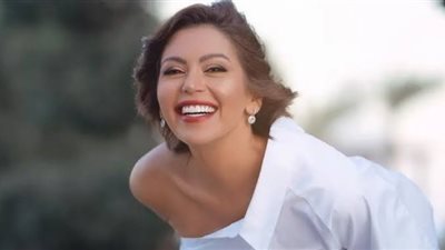 بعد فيديو الكنيسة| هل غيرت لقاء الخميسي ديانتها؟