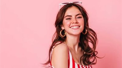 صفات نساء برج القوس | الذكاء والثقة بالنفس