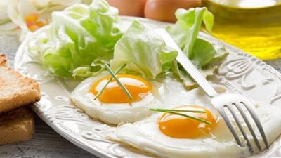 4 فئات ممنوعة من تناول البيض «أصحاب أمراض الأمعاء»