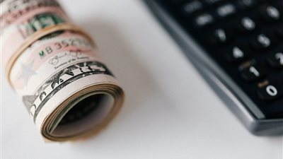 سعر الدولار اليوم الأحد 12-11-2023