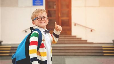 كيف أقنع طفلي بالذهاب إلى المدرسة؟ (إنفوجراف)