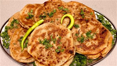  طريقة عمل الحواوشي بالفلفل الملون 