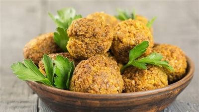 4 أمراض تمنعك من تناول الطعمية أبرزها «حساسية الجلوتين»