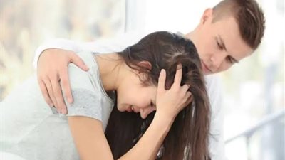 4 أسباب لبكاء النساء بعد ممارسة العلاقة الحميمة (إنفوجراف)