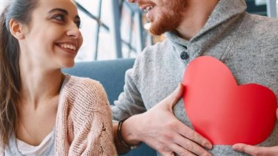 4 أبراج تحب من أول نظرة على رأسها «الحمل»