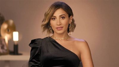 تأجيل فوازير دينا الشربيني بسبب «كامل العدد» 