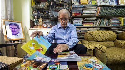 بعد وفاة يعقوب الشاروني.. 7 معلومات عن عميد أدب الطفل العربي
