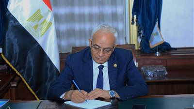 «التعليم» تكشف عن نظام دراسي جديد لطلاب الخدمات بالمدارس الفنية