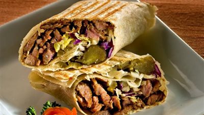 طريقة عمل شاورما اللحم مثل المطاعم