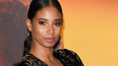 الراقصة المغربية حجيبة فهمي تتألق في مهرجان مراكش بـ«خلف الكواليس» 