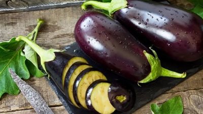 4 فوائد غريبة لقشور الباذنجان 