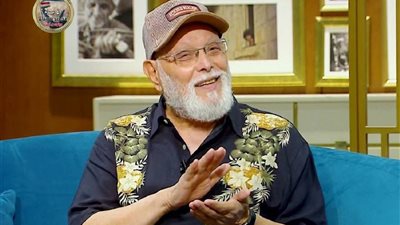 وفاة الفنان أشرف عبد الغفور في حادث مروع وإصابة زوجته