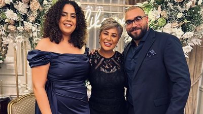 الإعلامية مفيدة شيحة تحتفل بخطوبة ابنتها (صور)