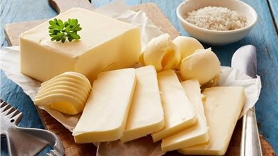 4 فوائد مدهشة تضع الزبدة على رأس أولوياتك