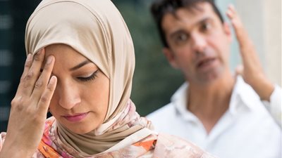 هل الرجوع في يمين الطلاق يقع به الانفصال أم له كفارة؟ الإفتاء تُجيب