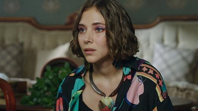 السعودية فاطمة البنوي تبدأ أولى تجاربها الإخراجية بالتعاون مع نتفليكس