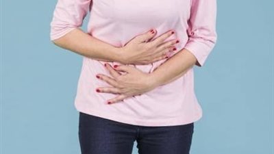 أسباب صدور الأصوات من المعدة وطرق العلاج (إنفوجراف)