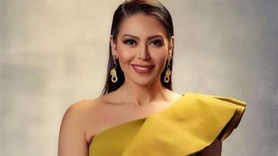 لقاء الخميسي تستغيث من غلاء الأسعار: «ارحمونا» (فيديو)