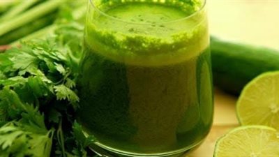 3 فوائد لتناول عصير البقدونس على الريق