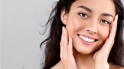 3 مقشرات طبيعية تحميك من جفاف البشرة في الشتاء