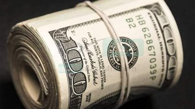 تطور مهم في سعر الدولار مقابل الجنيه بالسوق السوداء بعد قرار البنك المركزي