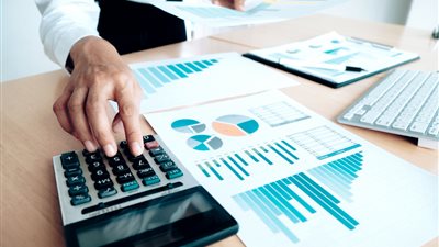 5 أمور عليكي الالتزام بها لو زوجك محاسب