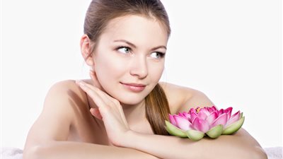 فوائد وطرق التقشير للمناطق الحساسة 