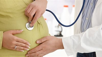 المرأة الحامل.. 5 ممارسات تنشط حركة الجنين