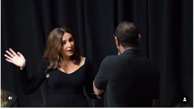 كواليس استعدادات أنغام لحفل ليلة نجمات العرب في رأس السنة (فيديو)