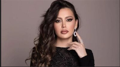 فنانة شهيرة تثير الجدل: «أرفض التعري وأرحب بالقبلات»