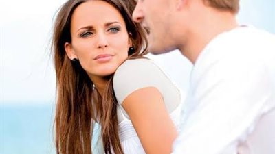 كيف تجعلين الرجل المغرور يبوح لك بحبه؟ (إنفوجراف)