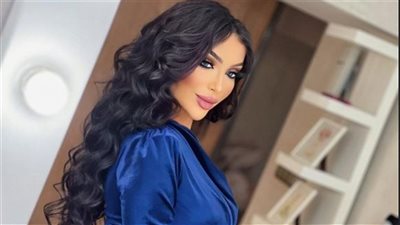 فنانة شهيرة تنهار بالبكاء بعد الحكم بحبسها لمدة عام | فيديو
