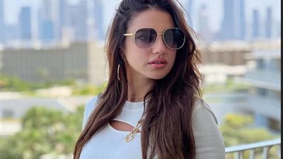 درة تفاجئ جمهورها بقصة شعر جديدة (فيديو)