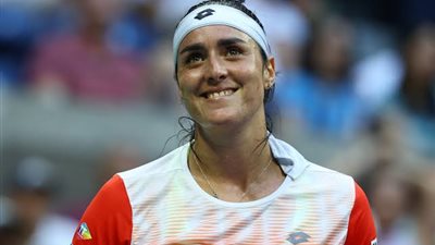 أنس جابر توقع عقد رعاية مع شركة «كياني» المملوكة لأميرة سعودية