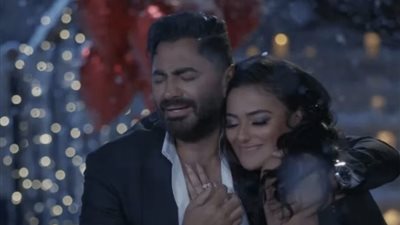 أول تعليق من ثراء جبيل بعد مشاركتها تامر حسني في كليب «موحشتكيش»