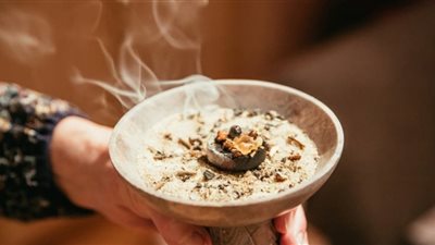 تفسير رؤية البخور في المنام للمتزوجة والعزباء