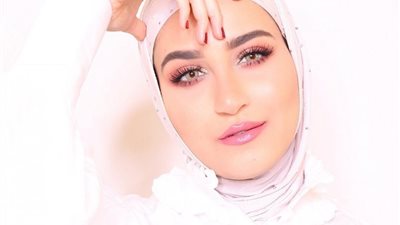 خطوات تطبيق مكياج ناعم للمحجبات يناسب كل الأوقات