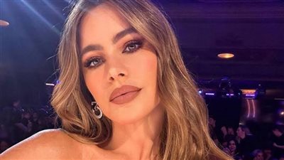 صوفيا فيرجارا تحرج مذيع على الهواء بسبب لكنتها اللاتينية 