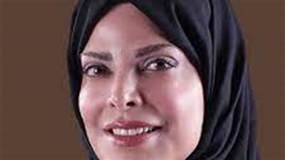 بقلم زينب الخضيري: كاتب سوداوي أنيق!