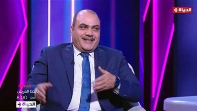 محمد الباز يهاجم أفلام عادل إمام: تافهة (فيديو)