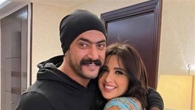 تفاصيل الساعات الأخيرة قبل طلاق ياسمين عبد العزيز وأحمد العوضي وحكاية النونو