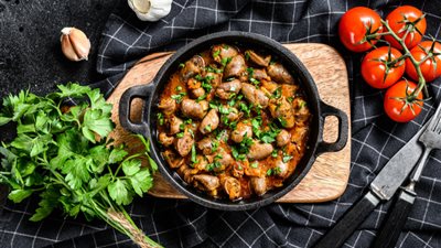 طريقة عمل الكبدة بالبصل والطماطم